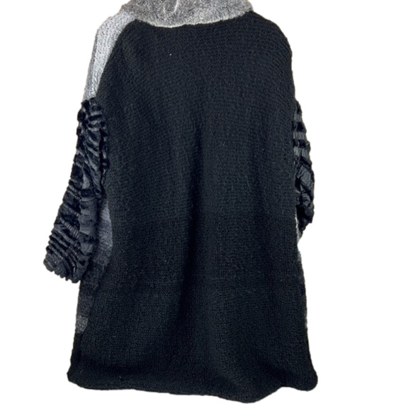 Gorgeous Long Sweater Duster Coatigan – Faux Fur Collar with Pompom Ties - Picture 10 of 10